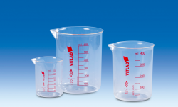 PMP főzőpoharak piros osztással