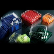 Tárolódobozok a fagyasztócsövekhez