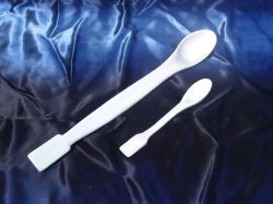 Porcelán spatula kanalak